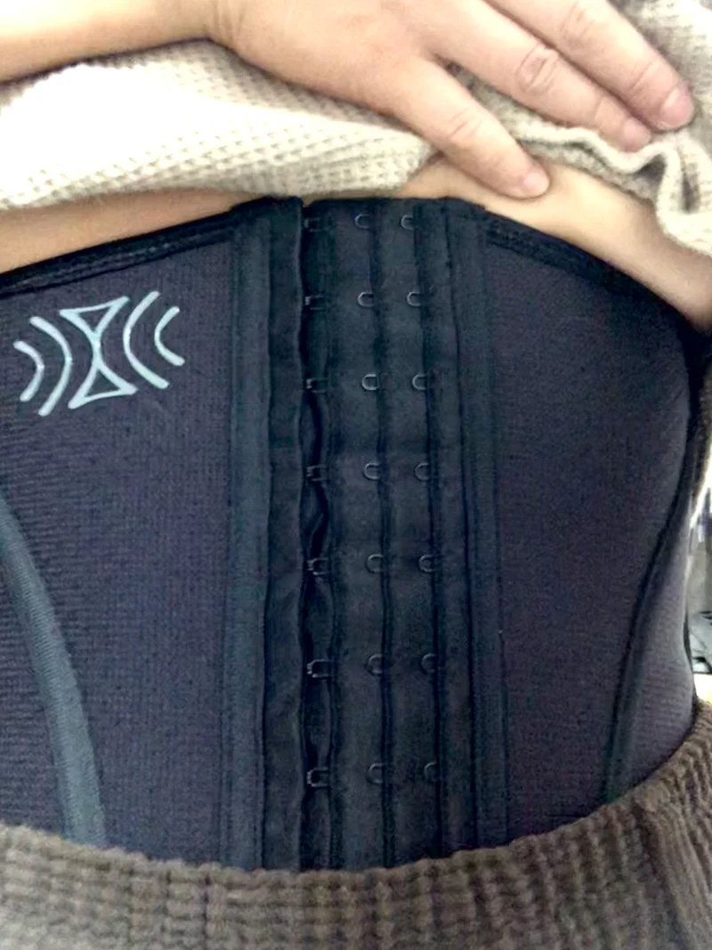 プロが使っているウェストシェイパー「AERO2」を買った